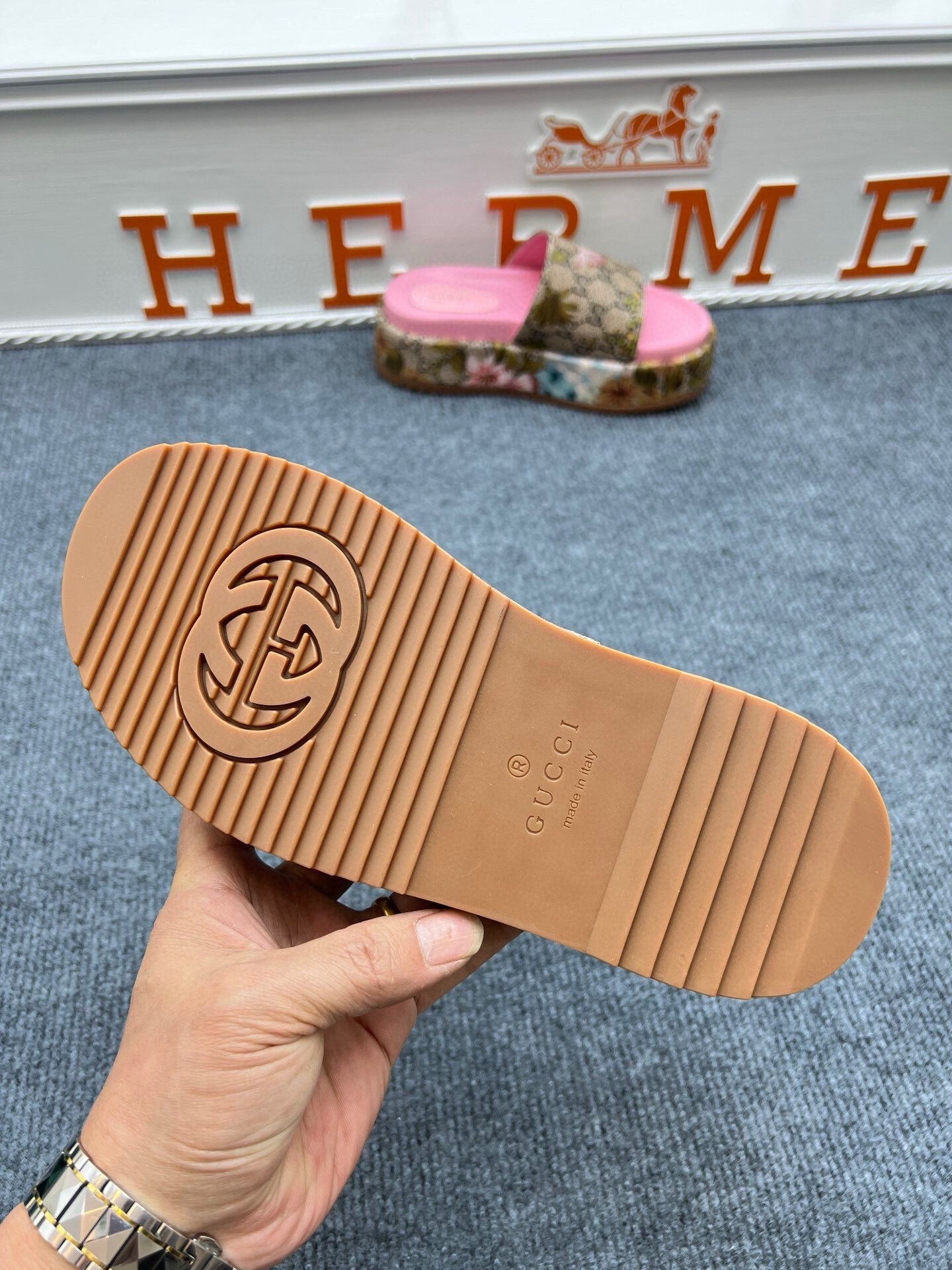 54B122ZDE Stylish slippers  Sole thickness 5.5cm