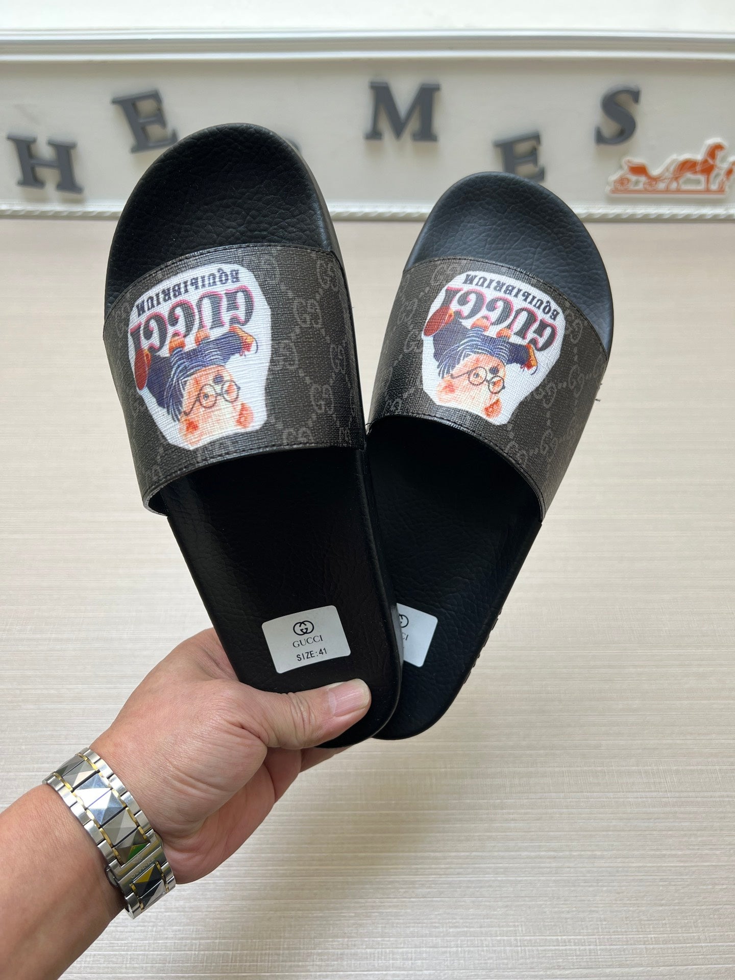 5WB237ZDE Stylish Slippers