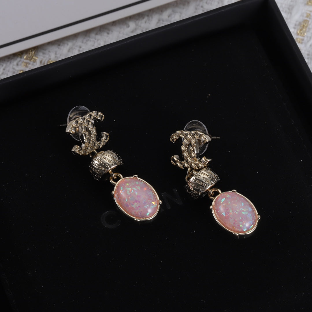 14C10EDE Stylish Earrings