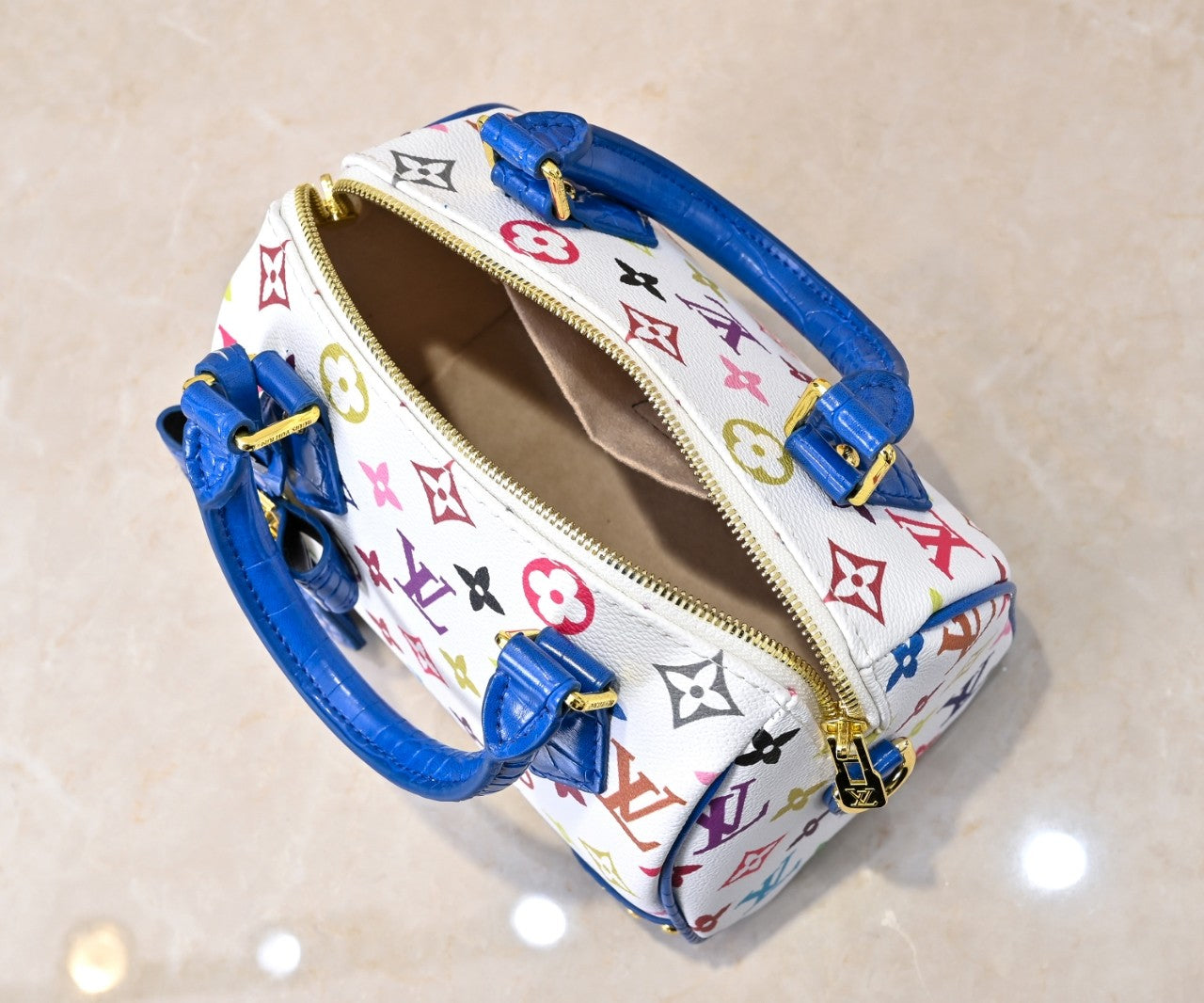 155NE74BDE Stylish leather bag