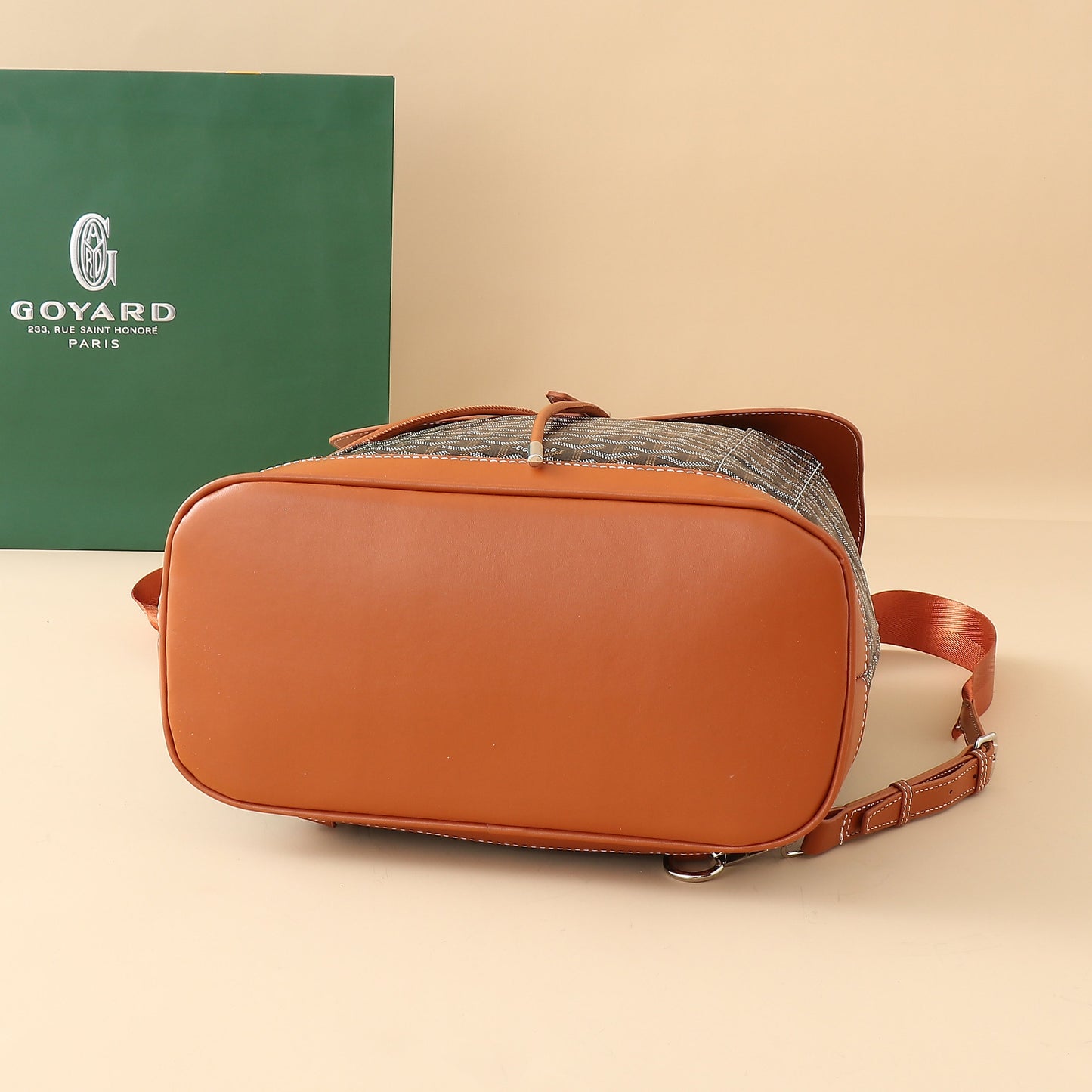 1WA104BDE Stylish leather bag