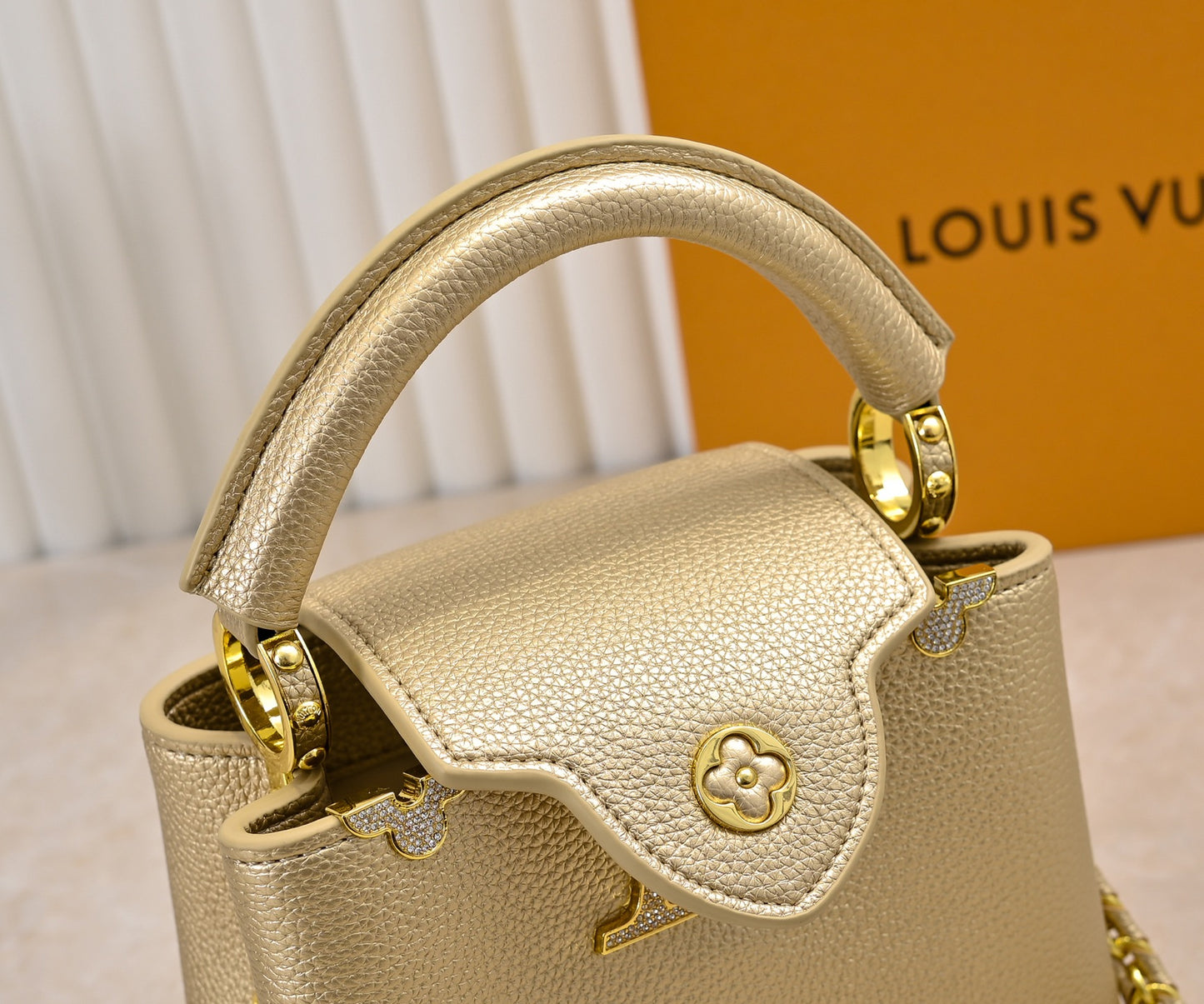 1WE88BDE Stylish leather bag