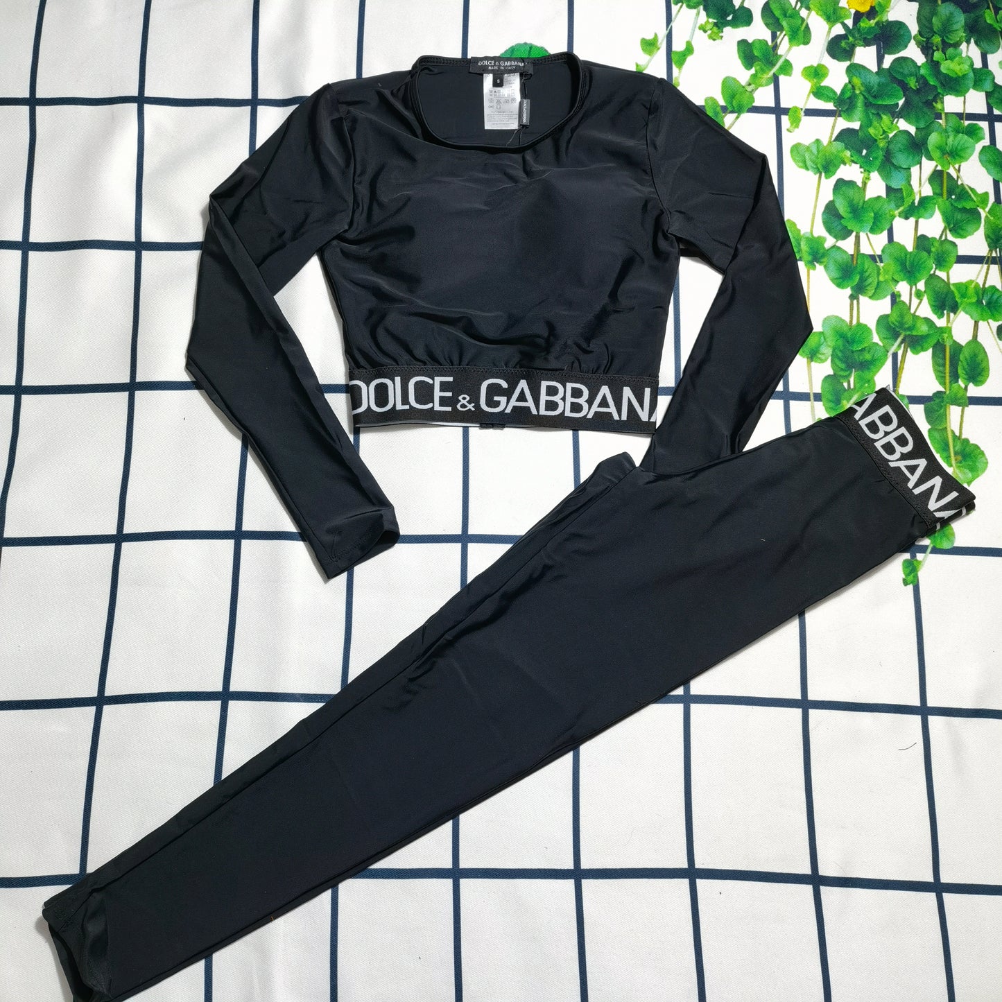 14A64YDE Stylish Long sleeve swimsuit