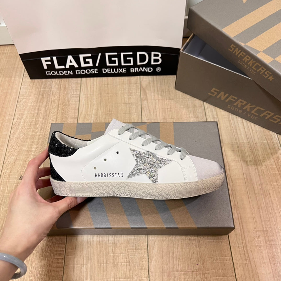 14GE111ZDE Stylish shoes