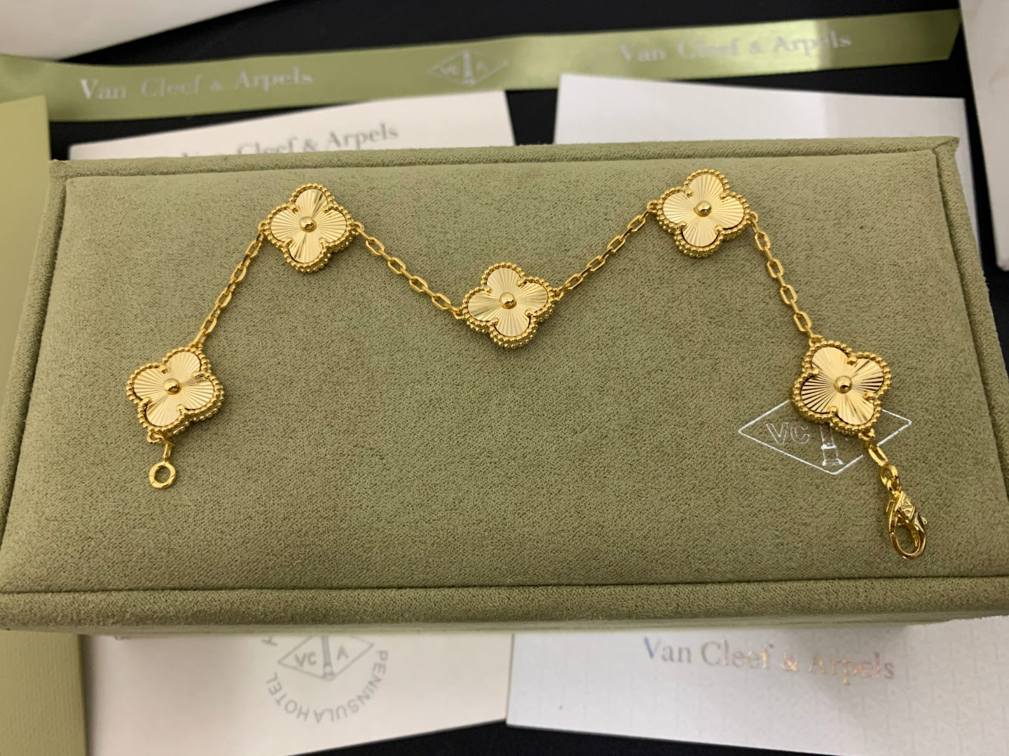 5XVA202XDE Stylish  rings,earrings, bracelets,necklaces