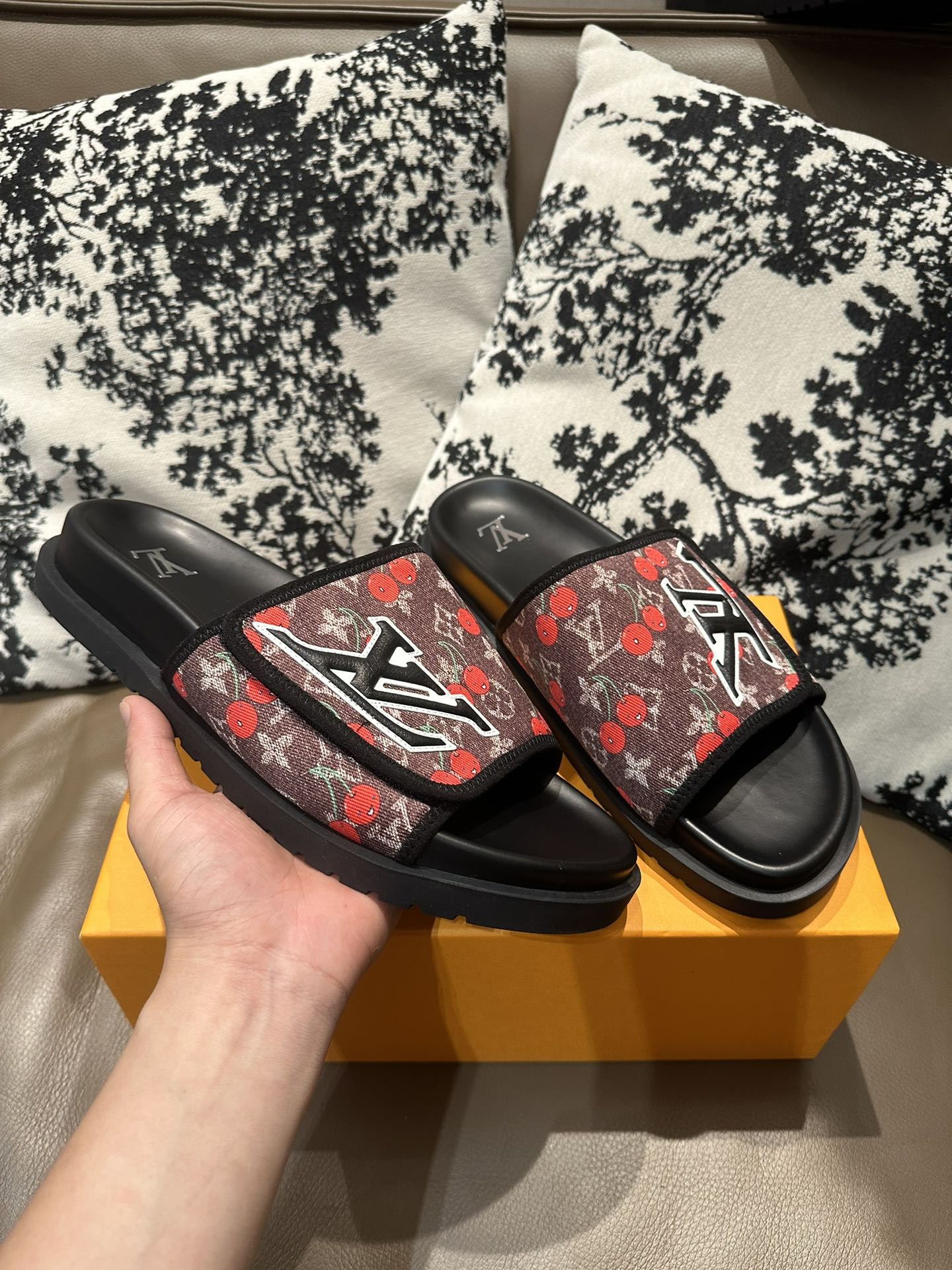 285ZE28ZDE Stylish leather Shoes