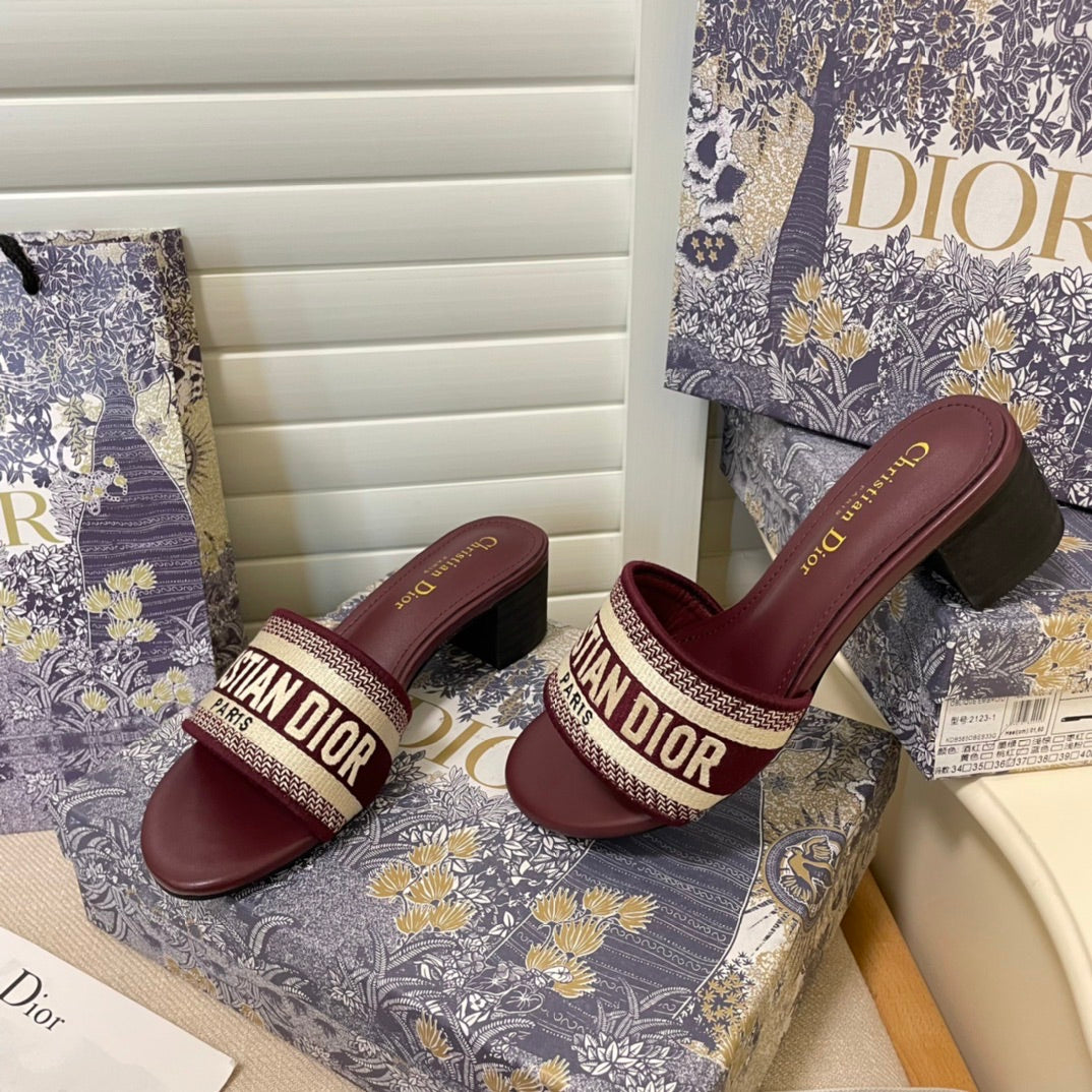 14D64ZDE Stylish sandals