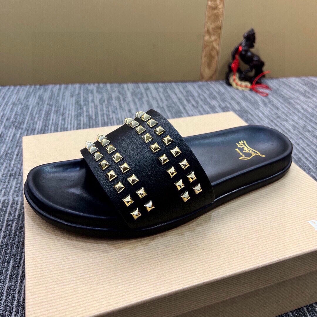 54A126ZDE Stylish slippers