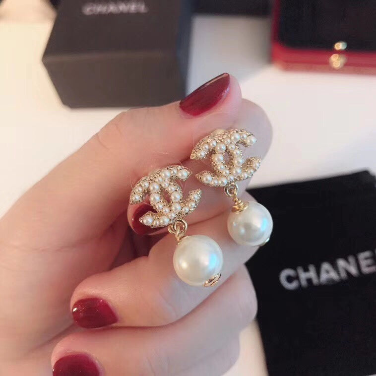 1YC303EDE Stylish Earrings