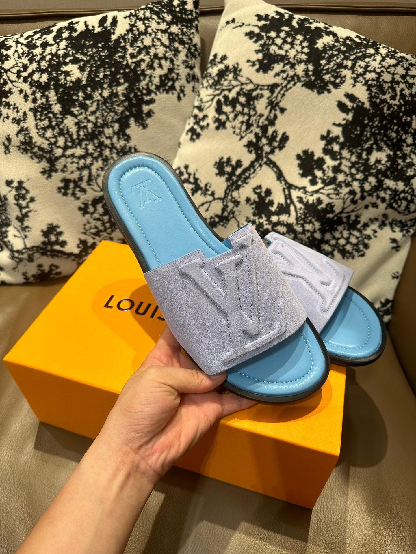 285ZE25ZDE Stylish leather Shoes