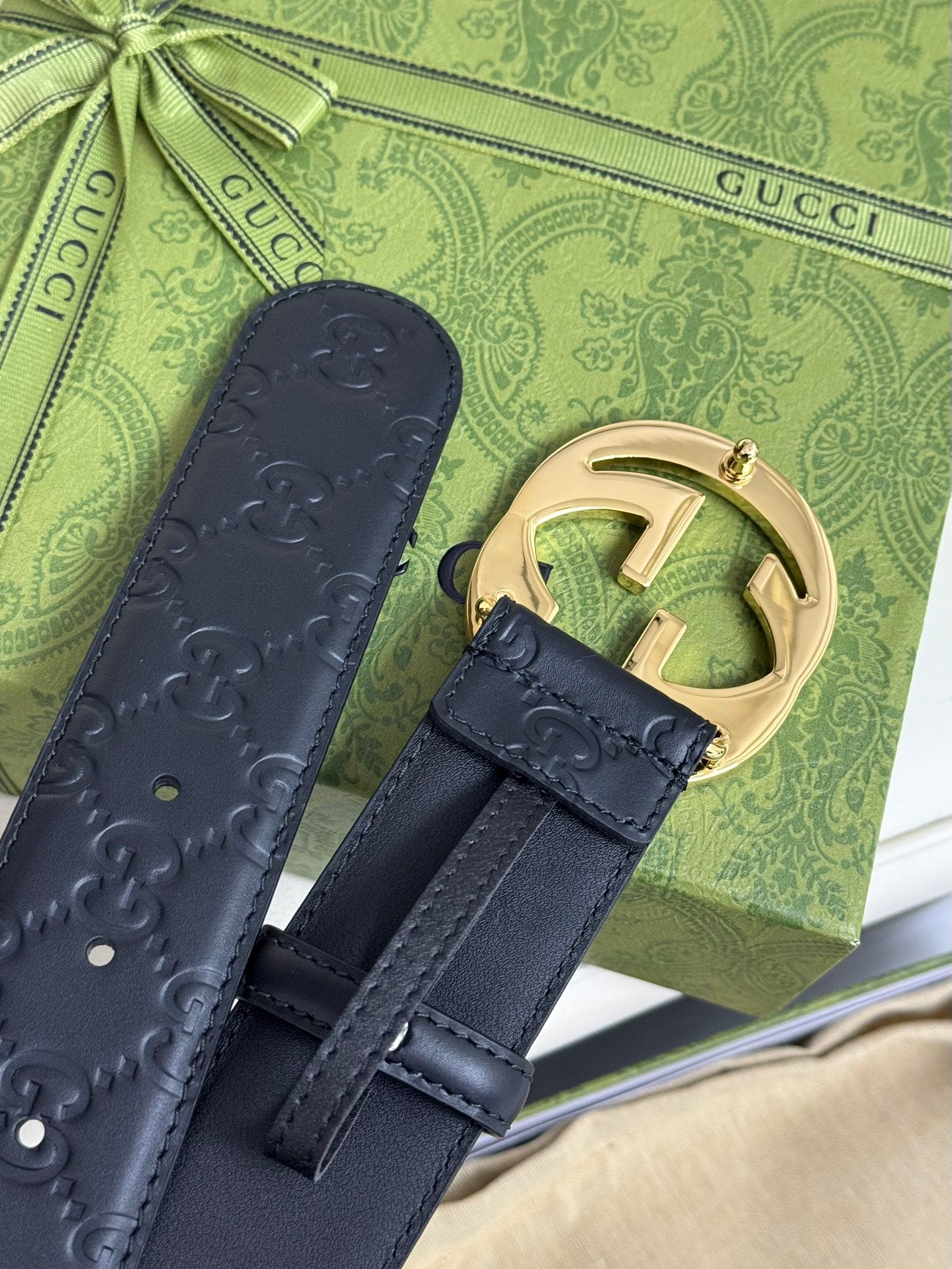 155RB241PUE Stylish High quality belt With full package