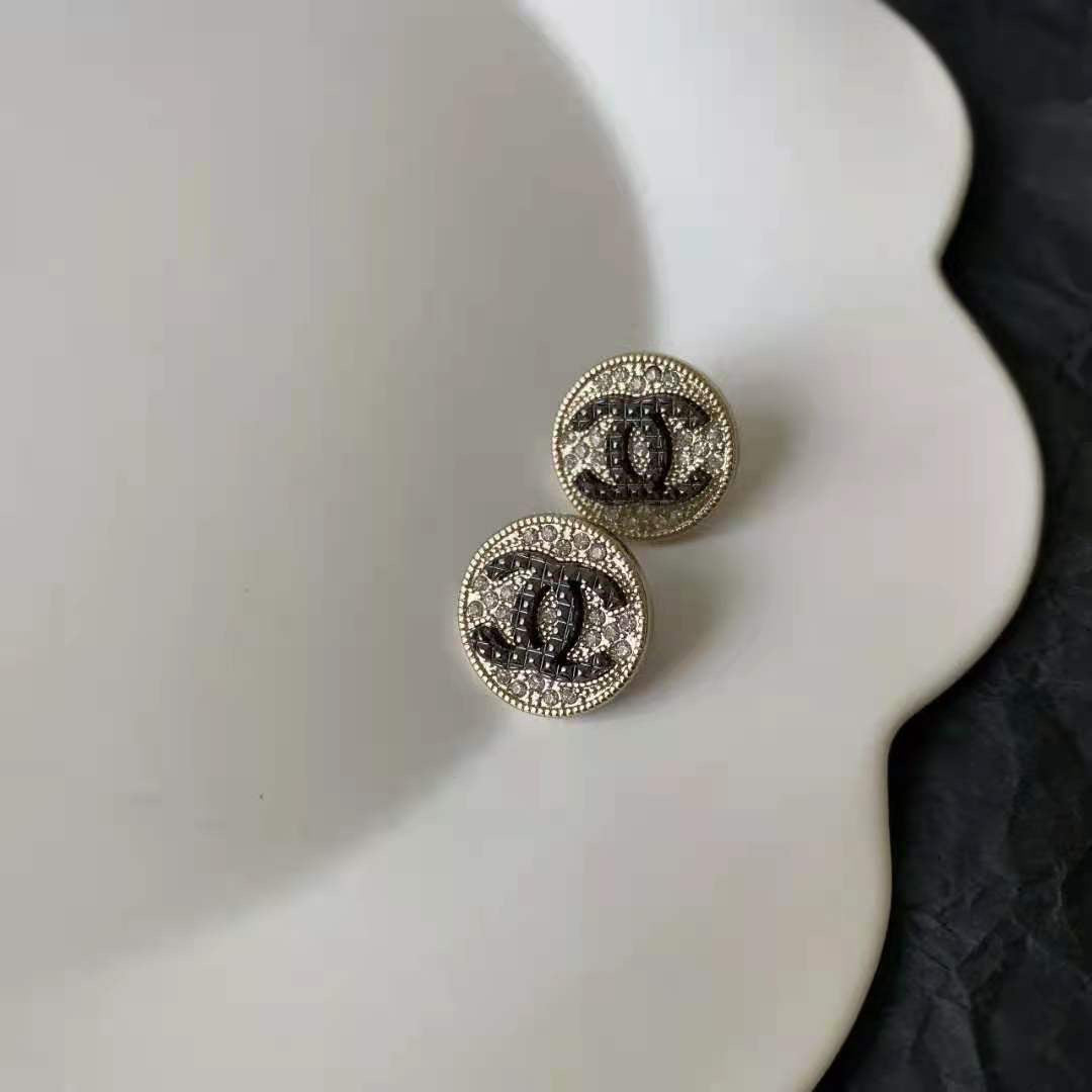 1YC164EDE Stylish Earrings