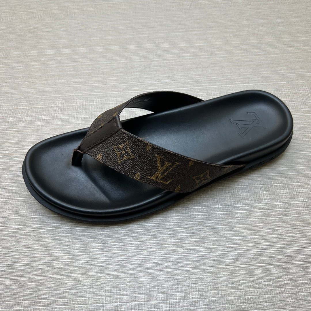 54E57ZDE Stylish slippers