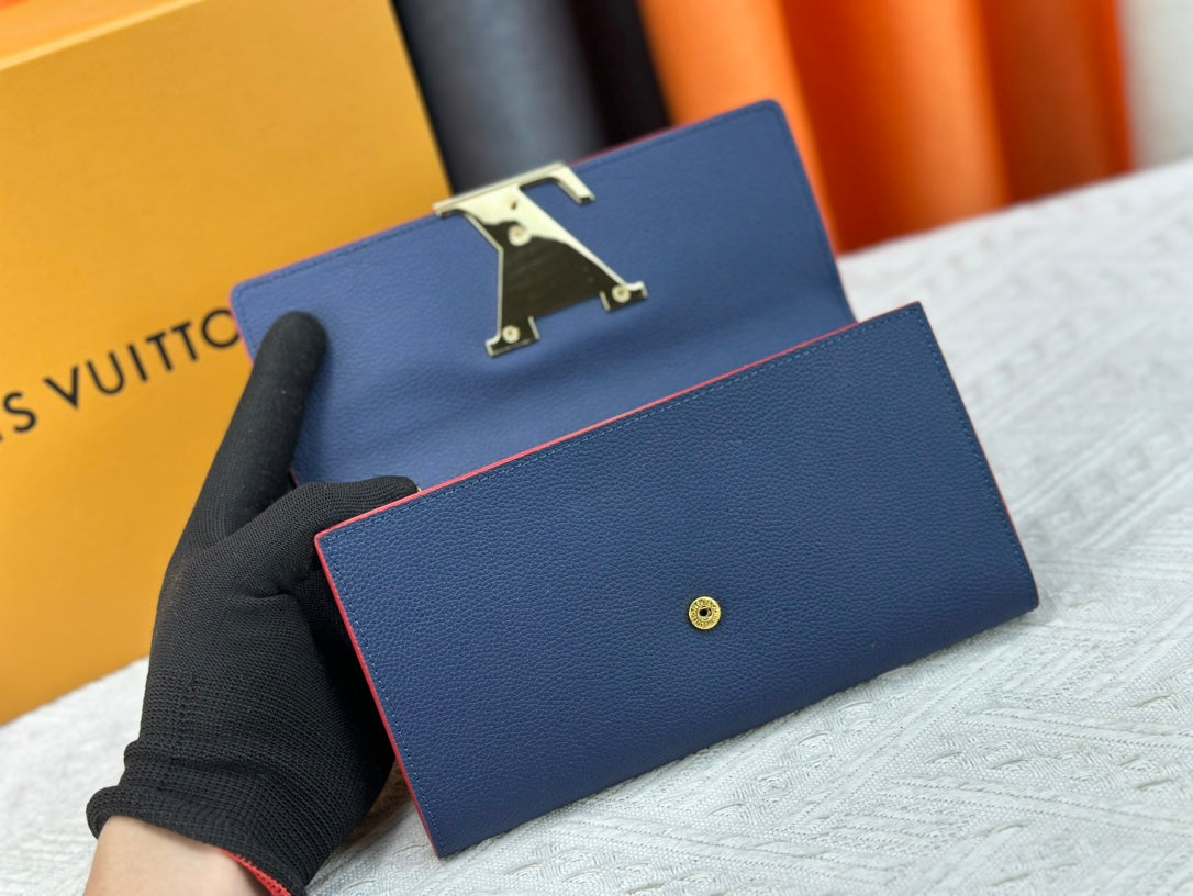 1XE74BDE Stylish leather wallets with package