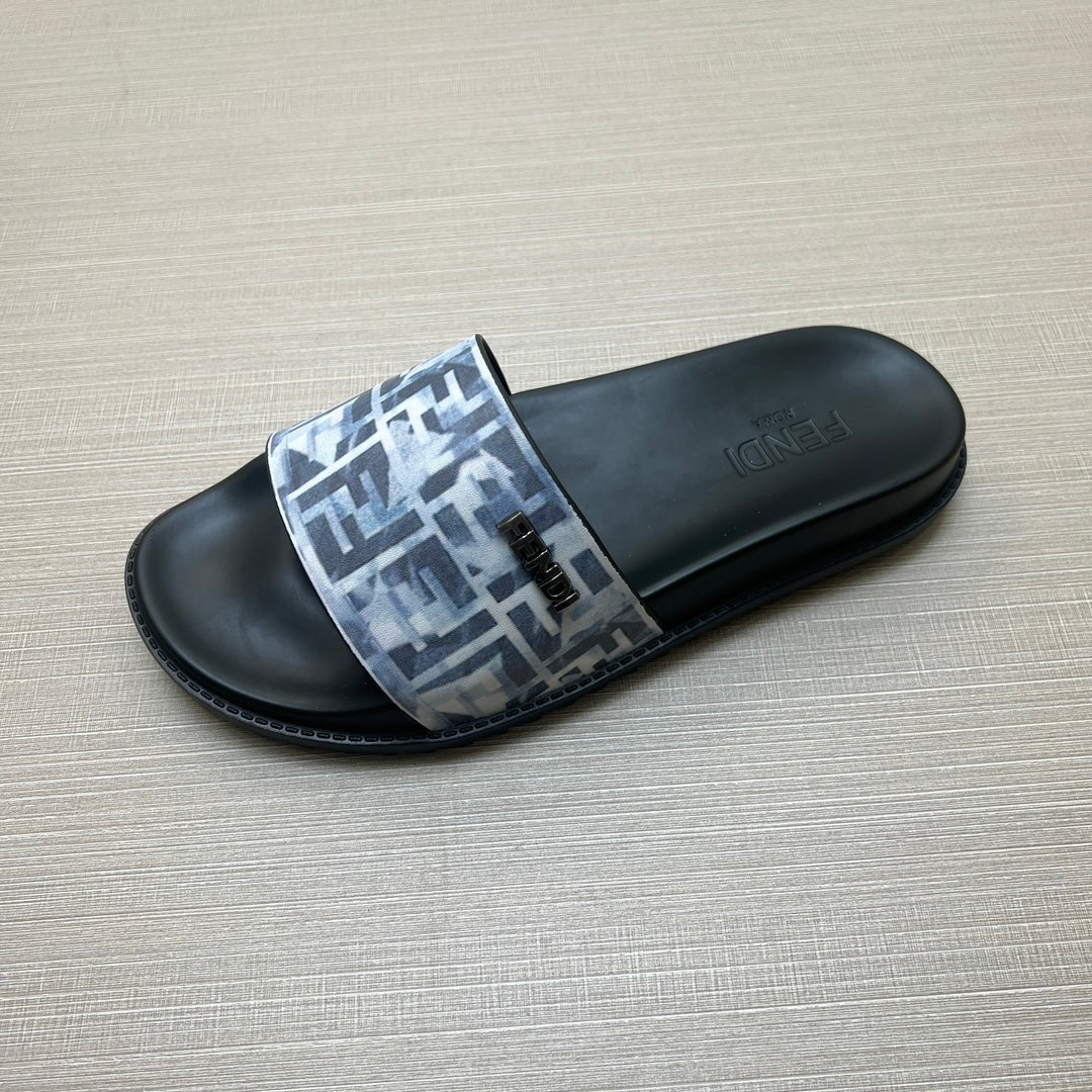 54F120ZDE Stylish slippers