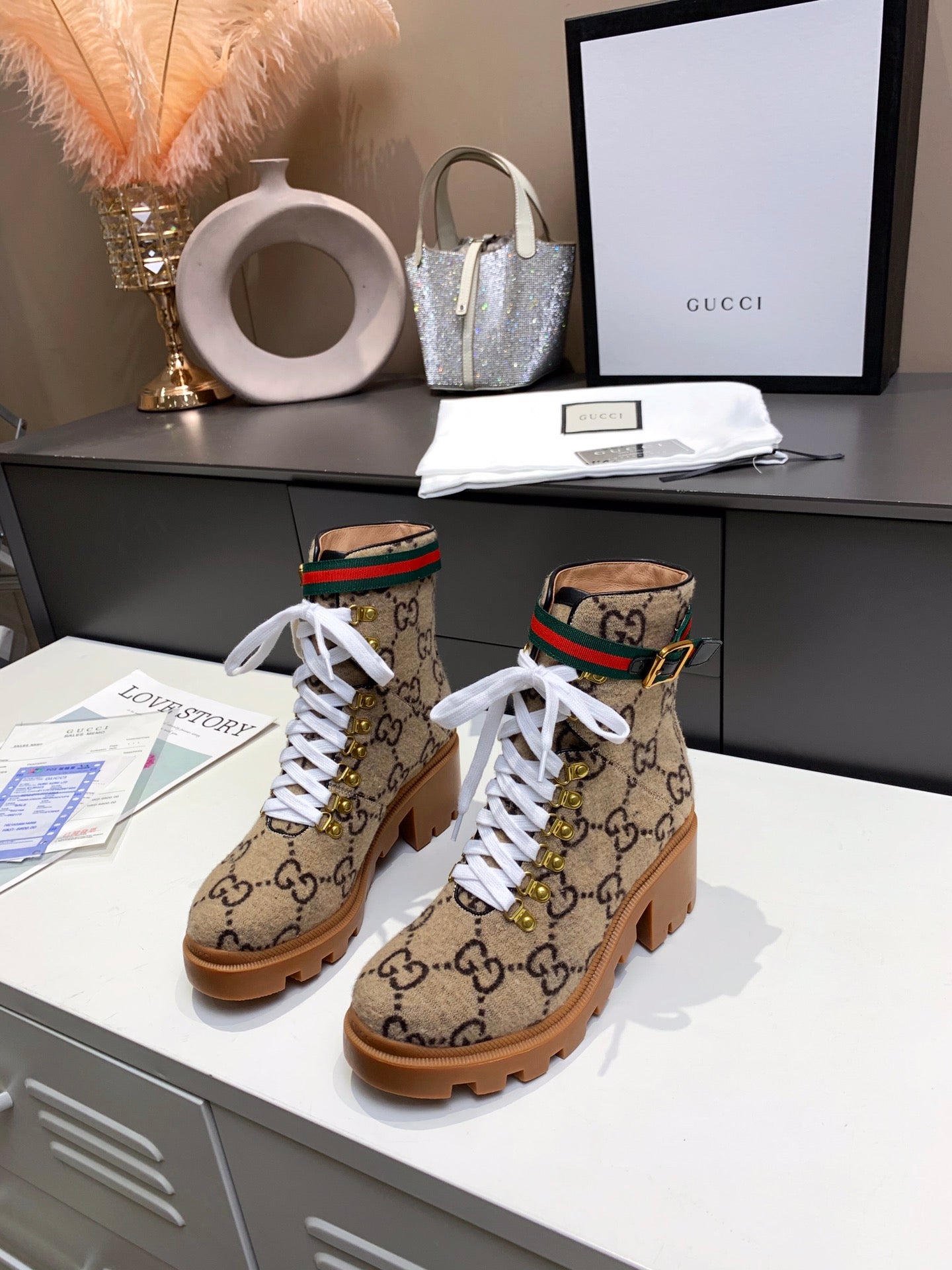2XB192ZDE Stylish leather boot (top layer leather lining)