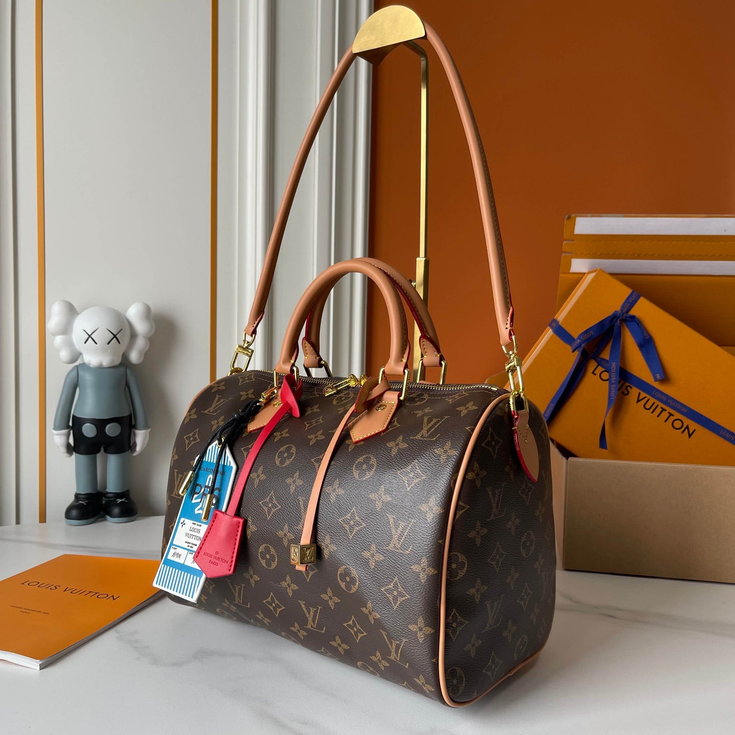 155NE22BDE Stylish Purse bags