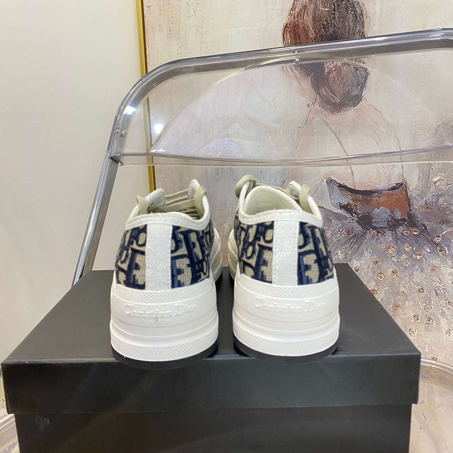 1YD20ZDE Stylish Sneakers