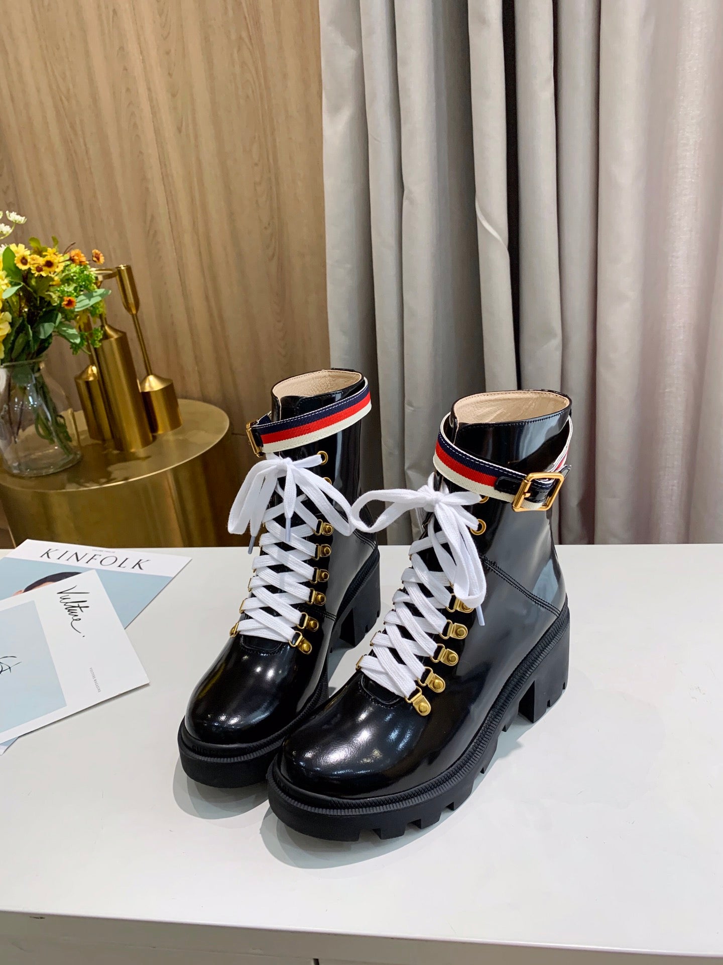 2XB200ZDE Stylish leather boot (top layer leather lining)