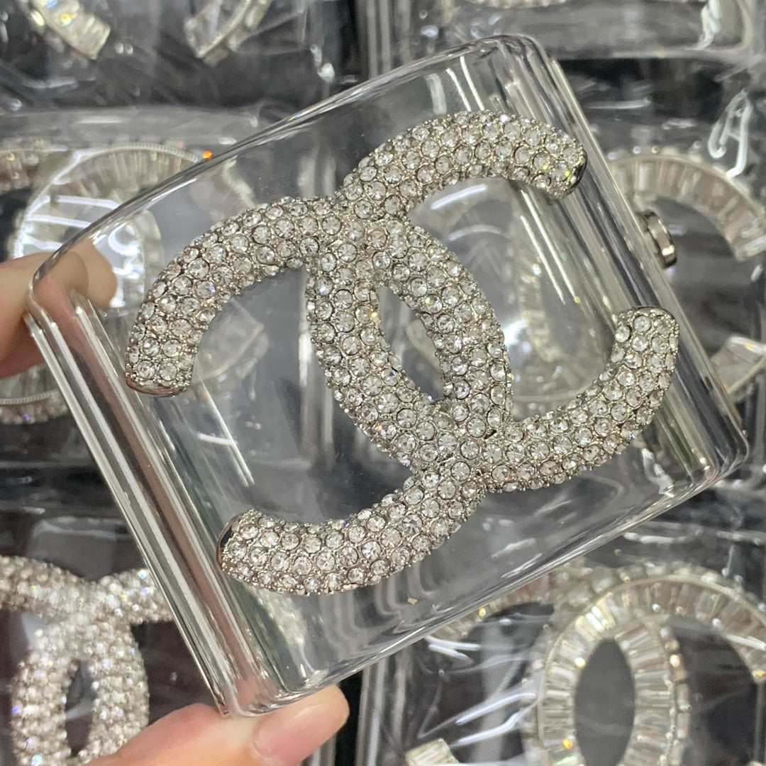 84C14kDE Stylish Bracelets