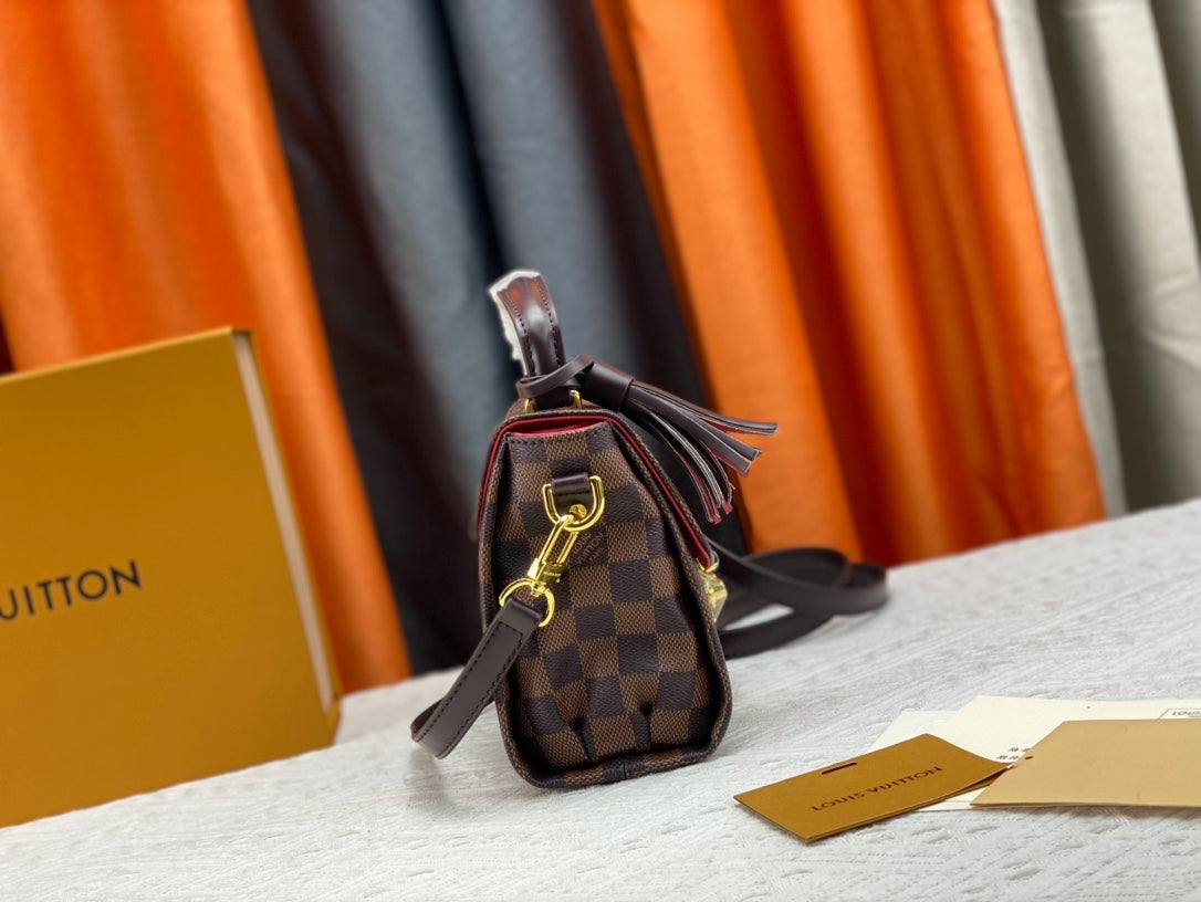 1WE2BDE Stylish leather Bags