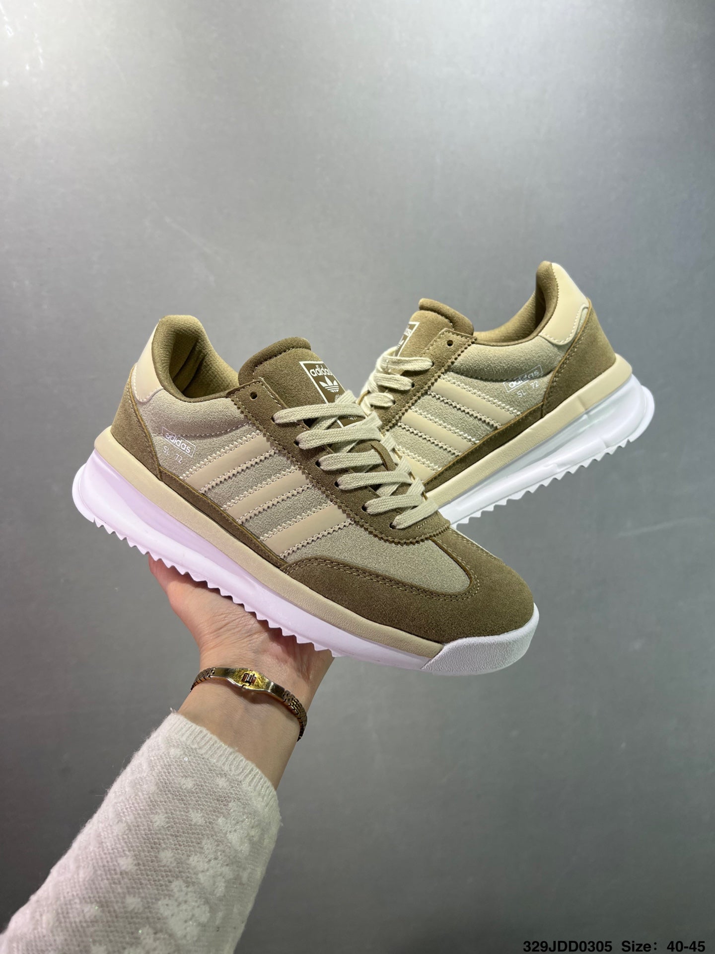 435ZA58ZDE Stylish shoes