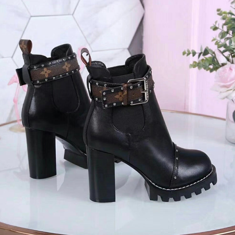 2E09ZDE Stylish Boots