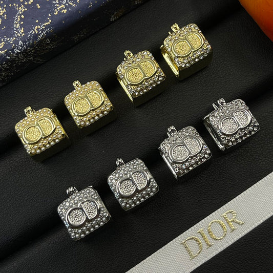 14D774EDE Stylish Earrings