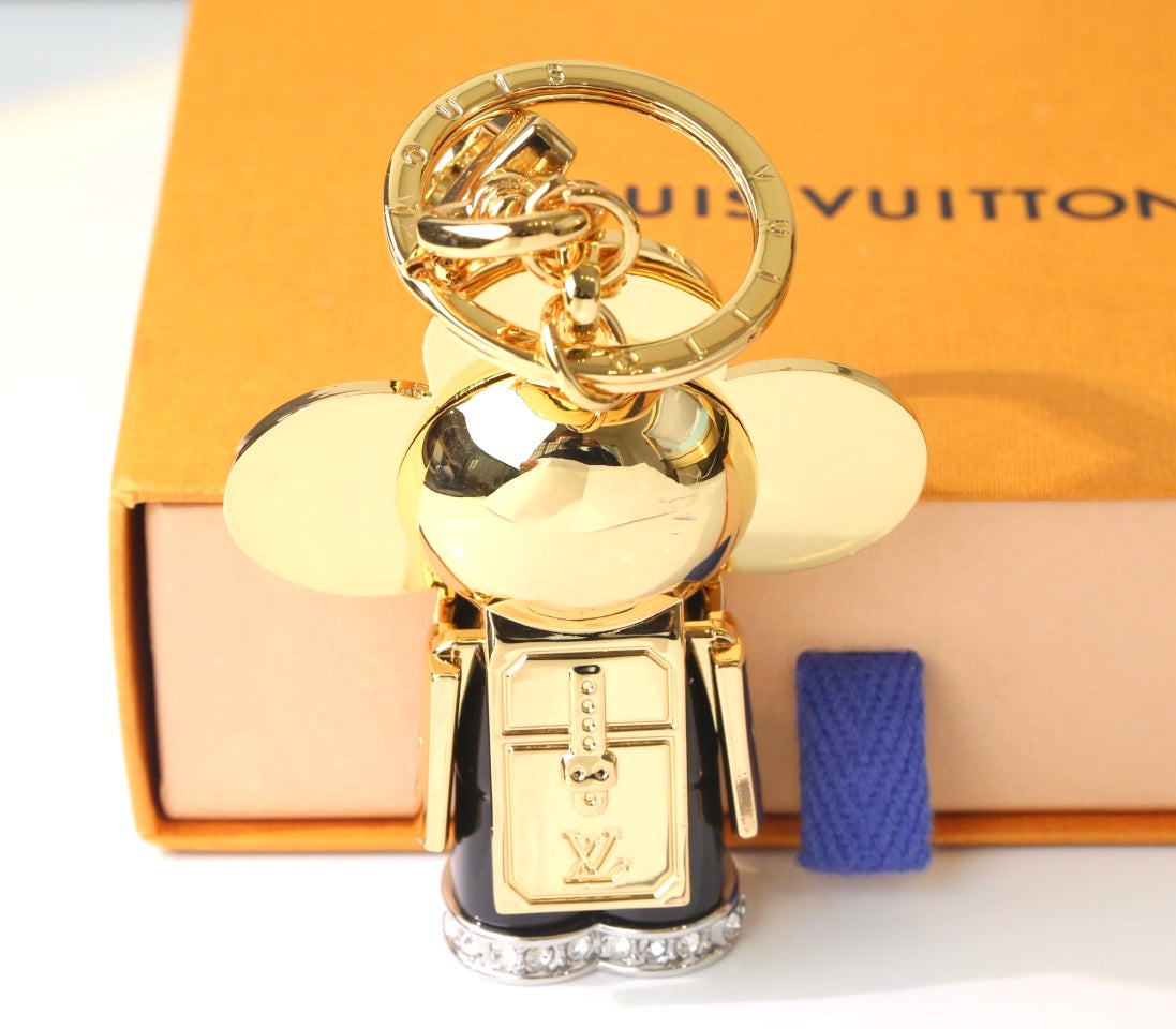 14E67ADE Stylish key closure