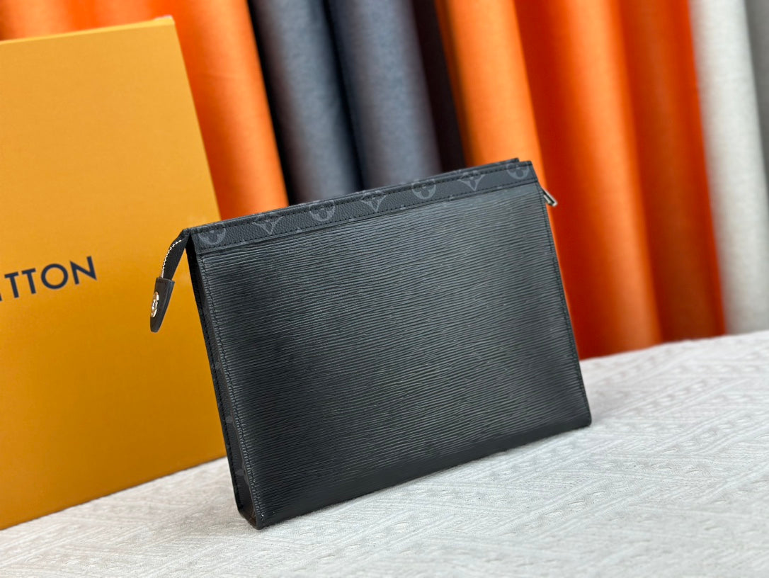 1XE396BDE Stylish leather bag