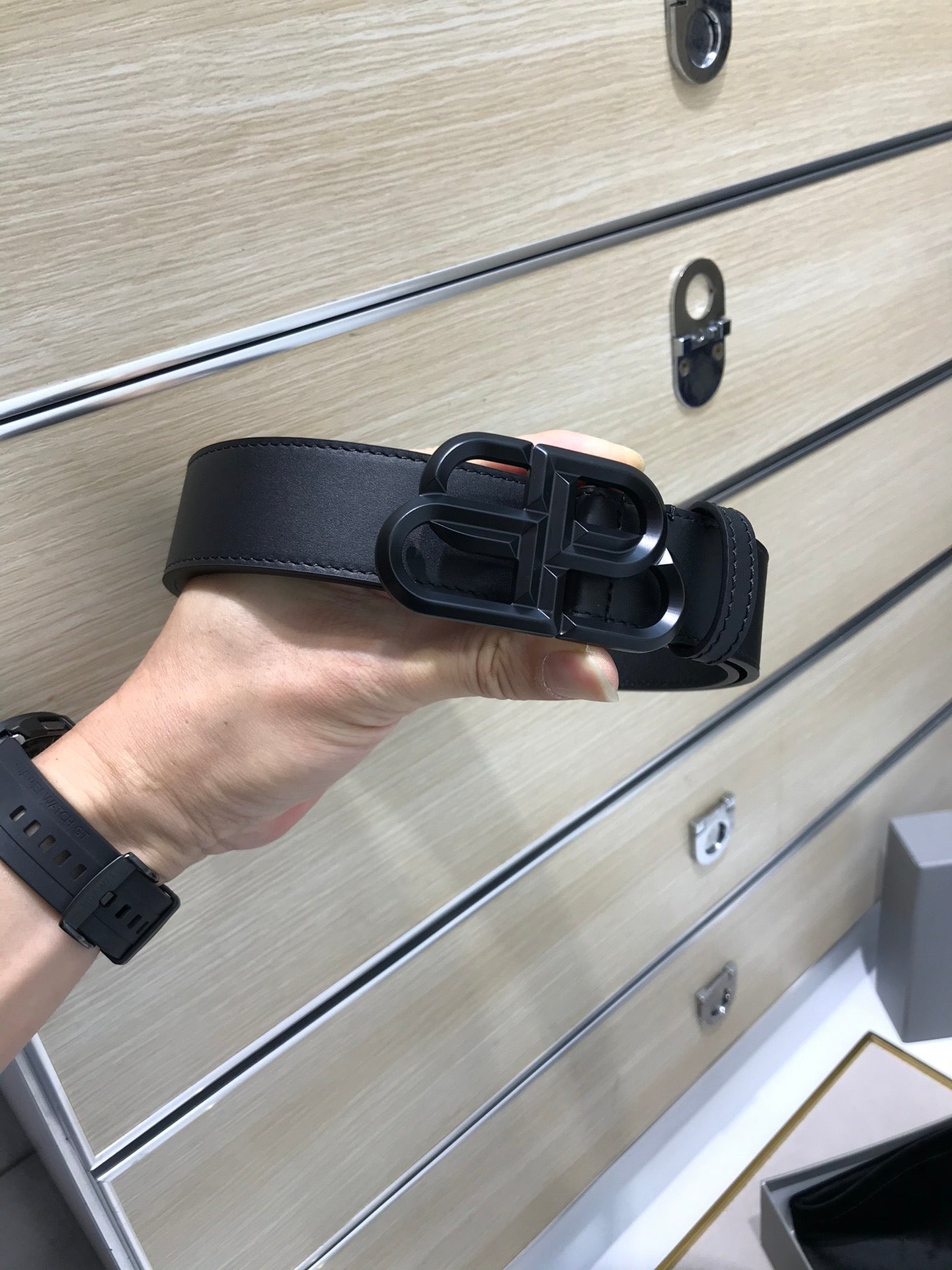 255RJ3PDE Stylish  High quality belt With full package