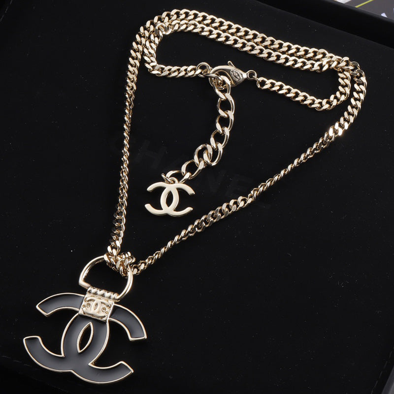 1YC10DE Stylish Necklaces