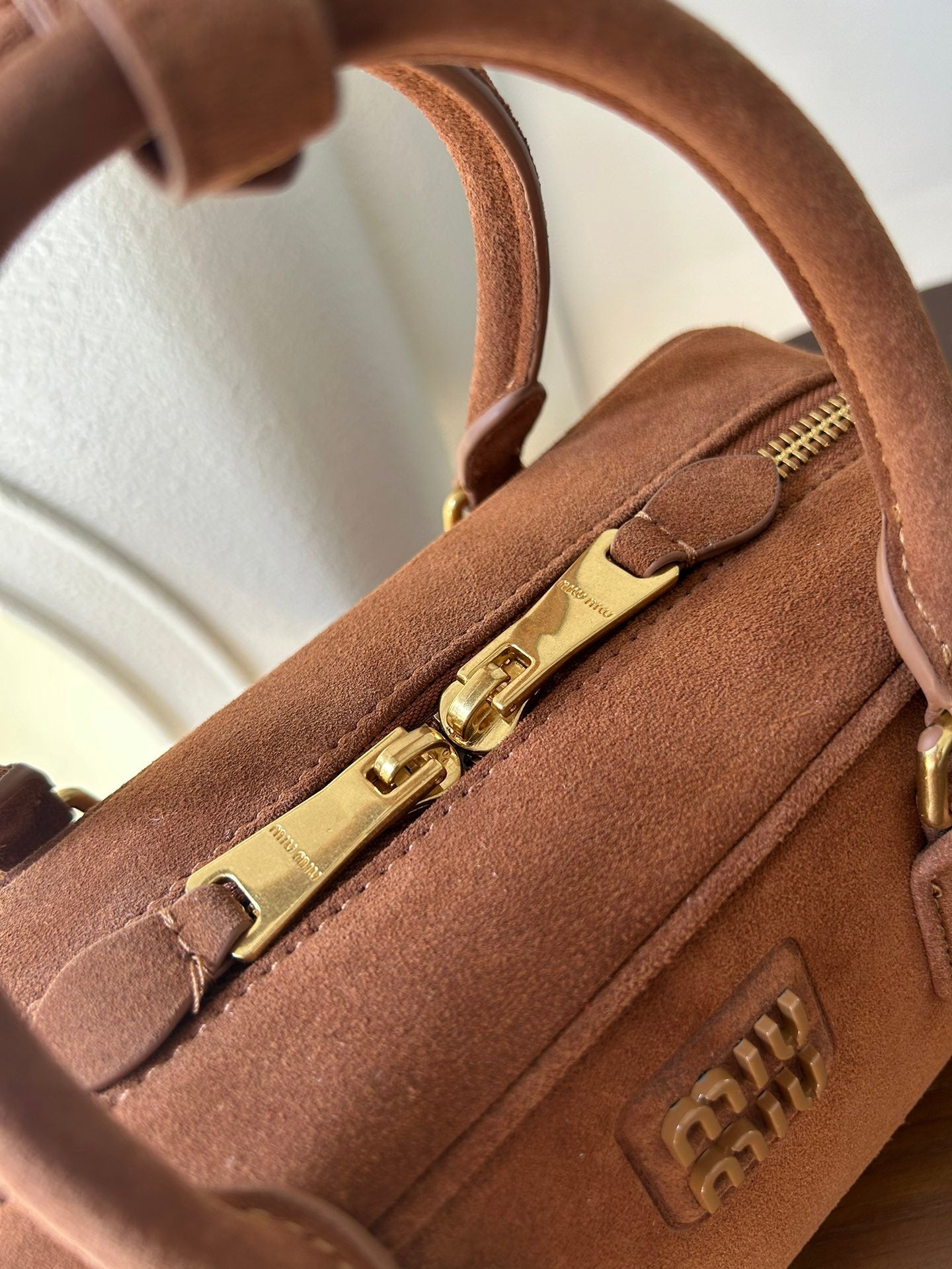 1WA80BDE Stylish leather bag