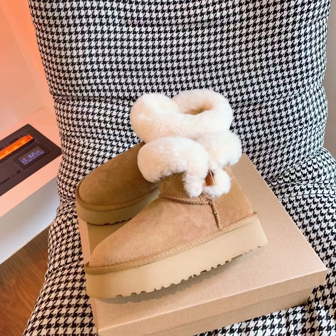 1LU7ZDE Stylish snow boots