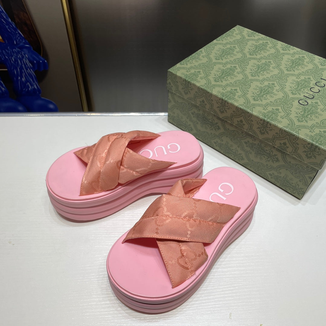 14B145ZDE Stylish Slippers Sole thickness 8cm