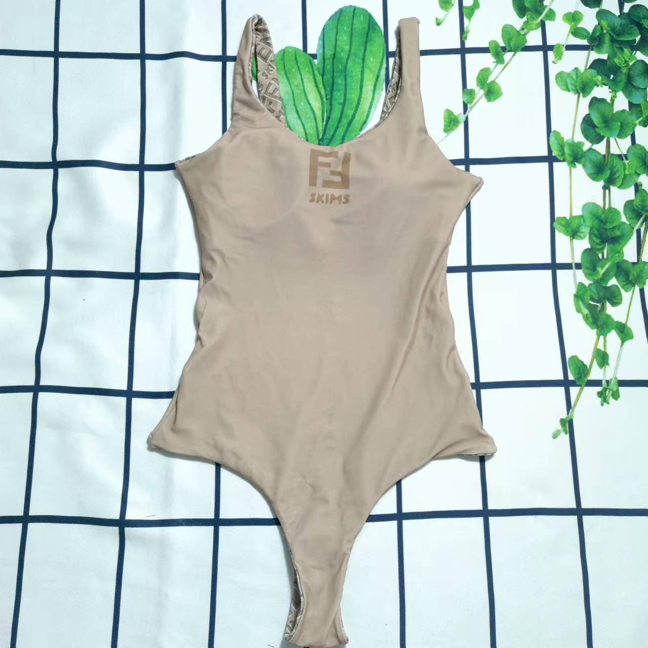 14F147YDE Stylish  Bikini swimsuit