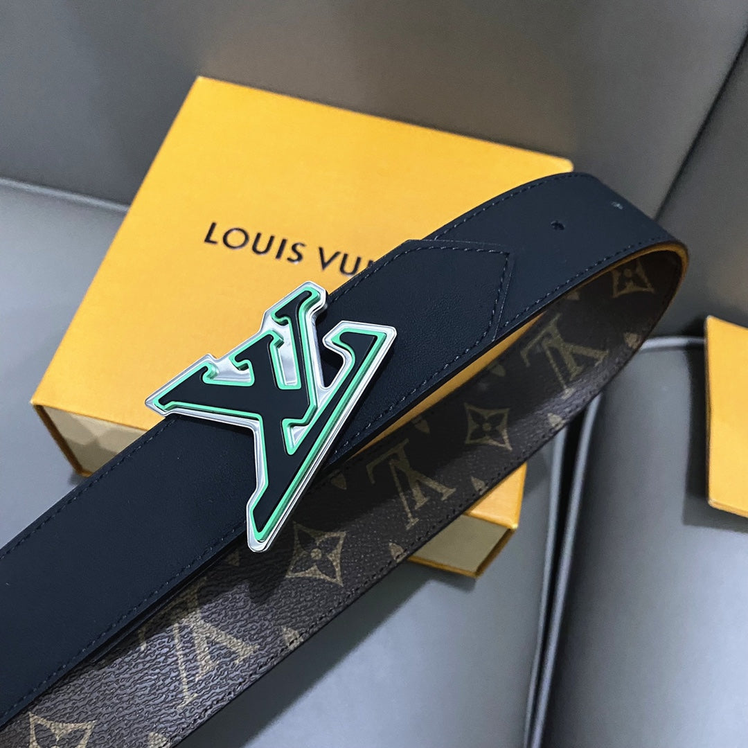 14E130PDE Stylish  High quality belt With full package