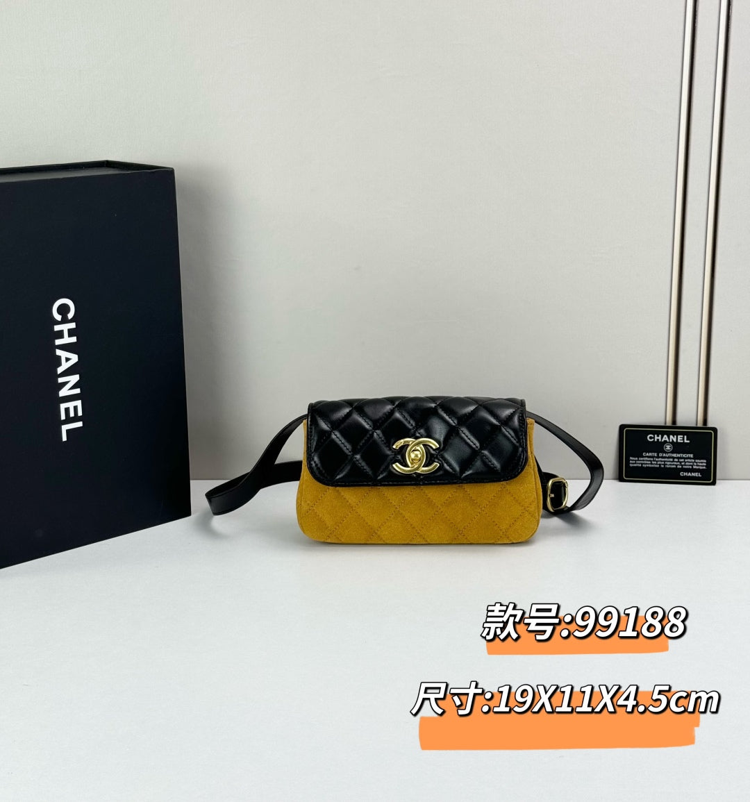 15RC61BDE Stylish leather bag