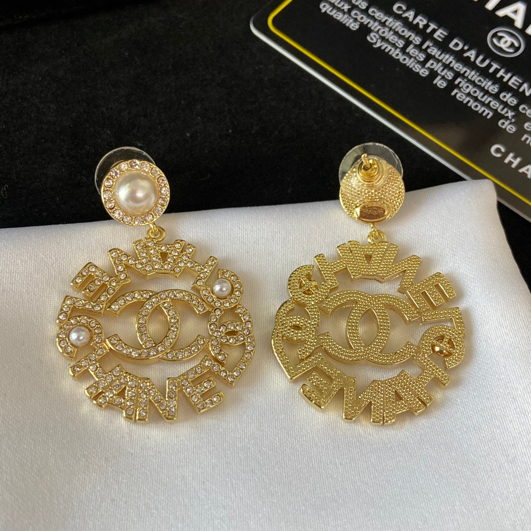 1YC237EDE Stylish Earrings