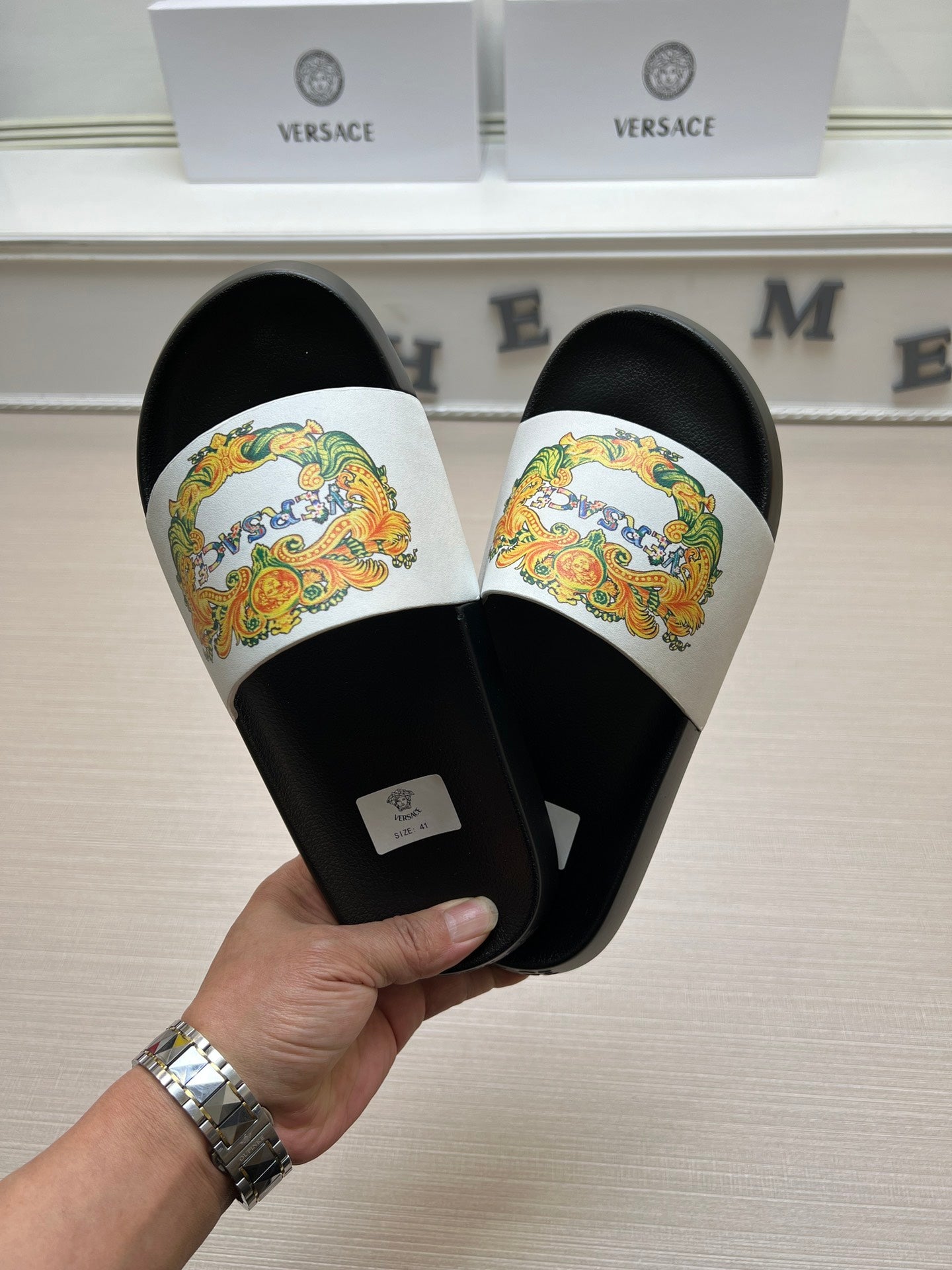 54V164ZDE Stylish sandals slippers