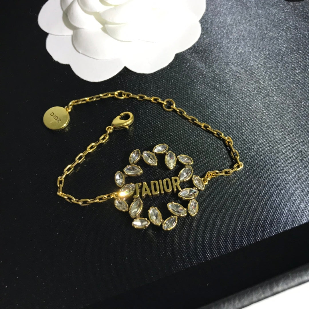 14D804KDE Stylish Bracelets