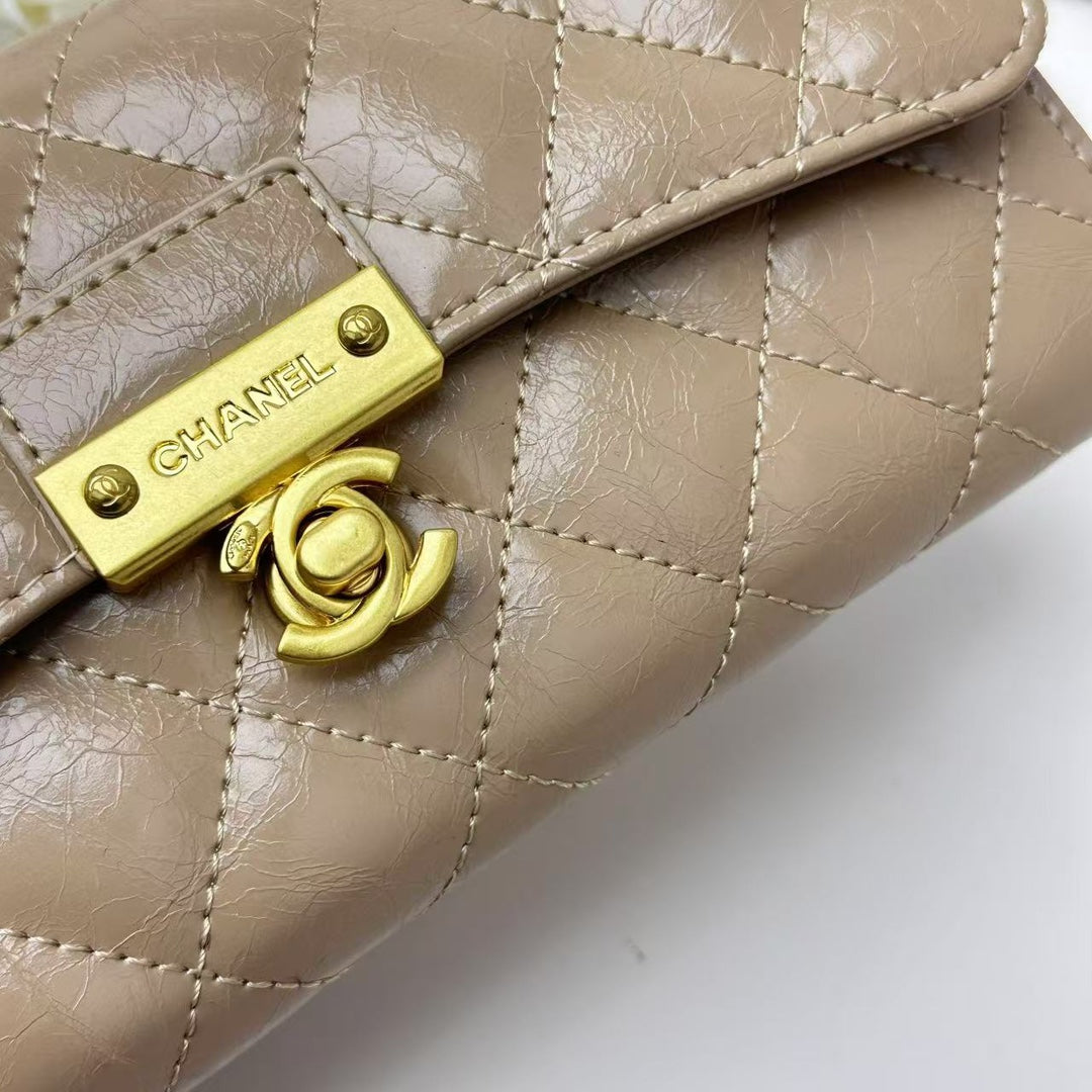 15RC84BDE Stylish leather bag