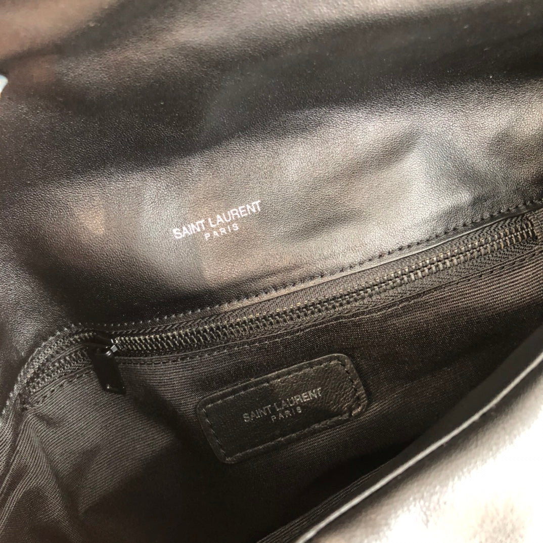 1XSL266BDE Stylish leather bag 