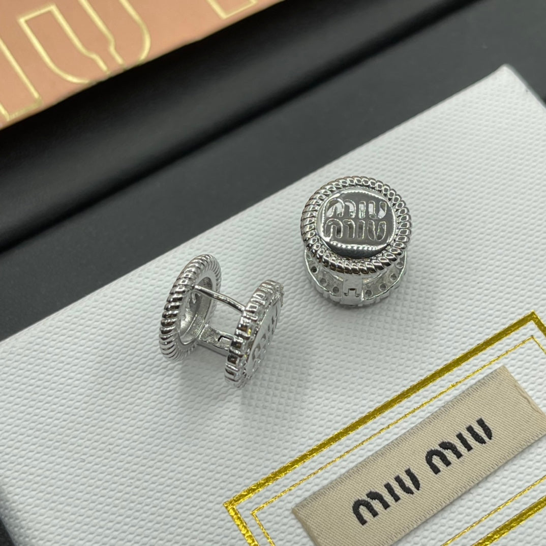 14A518EDE Stylish Earrings