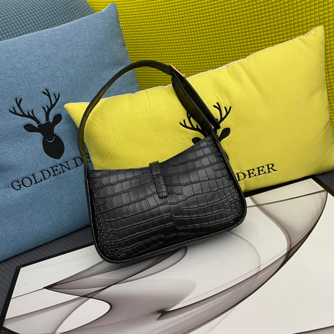 4XSL29BDE Stylish leather bag 