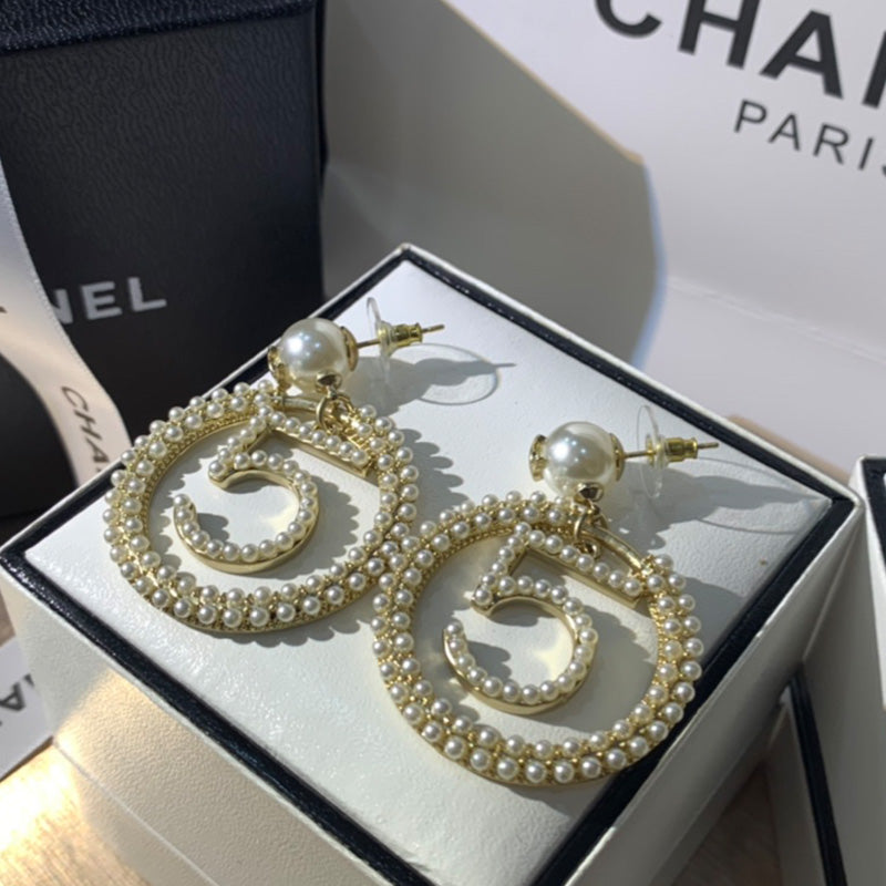 14C94EDE Stylish Earrings