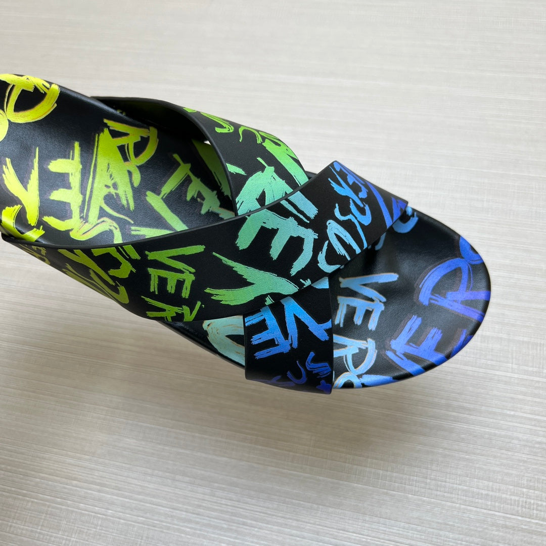 54V95ZDE Stylish slippers