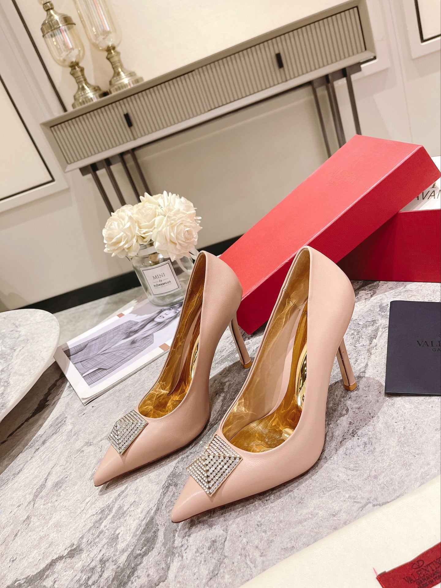 1WVL263ZDE Stylish sandals High heels