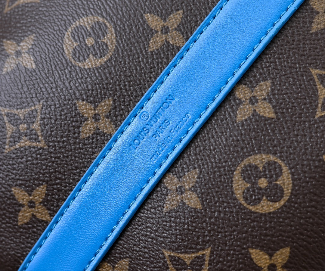 165NE88BDE Stylish leather luggage bags
