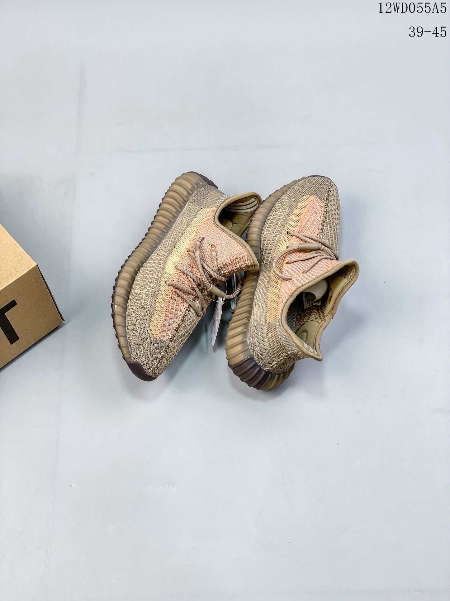 YA01ZDE Stylish Sneakers